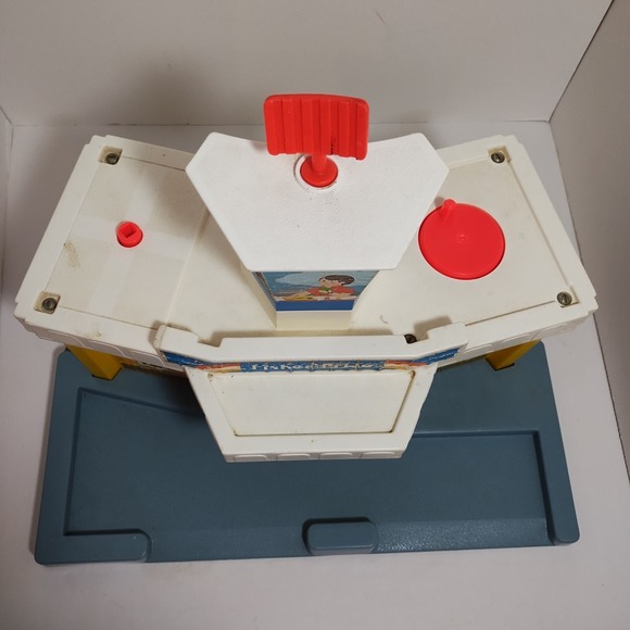 Vintage Fisher Price Little People Play Family‎ Airport Included Airport Only - Picture 6 of 16